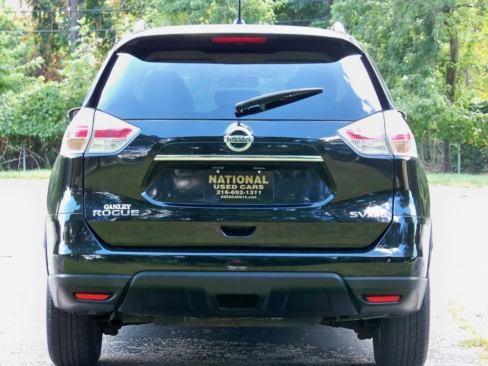 2016 Nissan Rogue - Image 10 of 20
