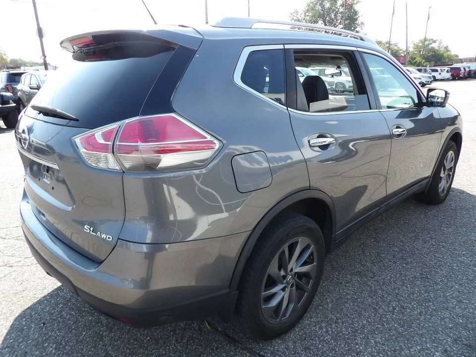 2016 Nissan Rogue - Image 6 of 19