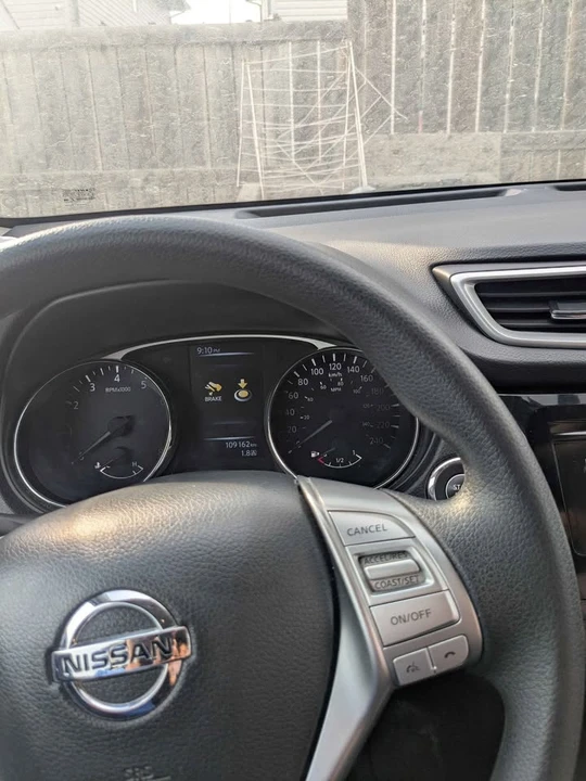 2016 Nissan Rogue - Image 7 of 7