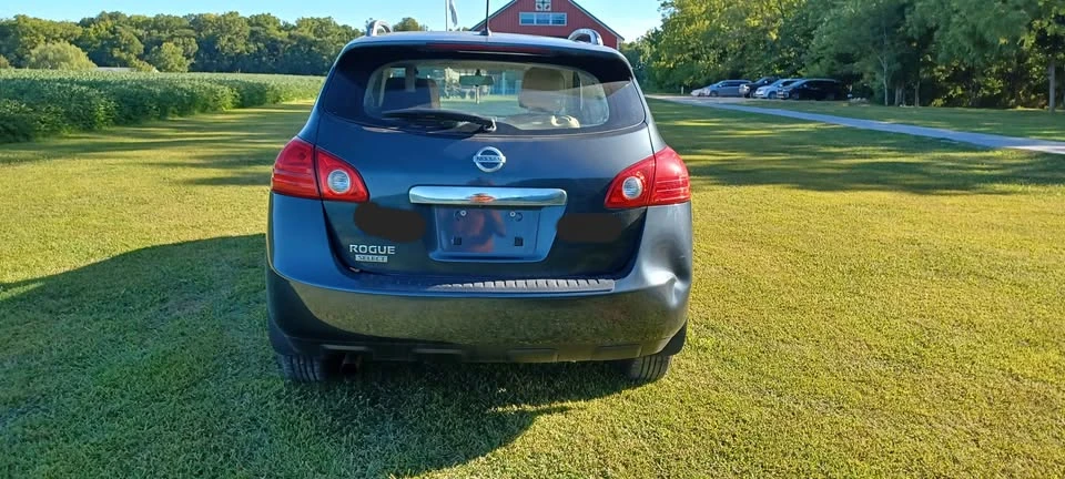 2016 Nissan Rogue - Image 6 of 6