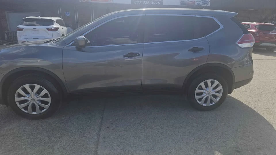 2016 Nissan Rogue - Image 3 of 19