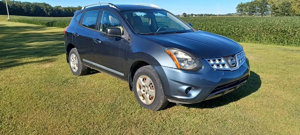 2016 Nissan Rogue - Image 2 of 6