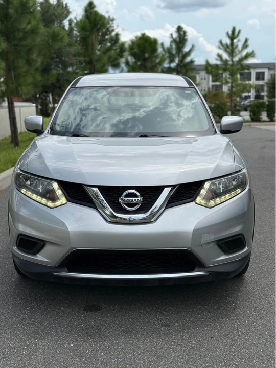 2016 Nissan Rogue - Image 4 of 7