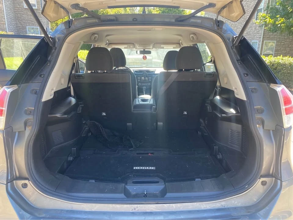 2016 Nissan Rogue - Image 9 of 9
