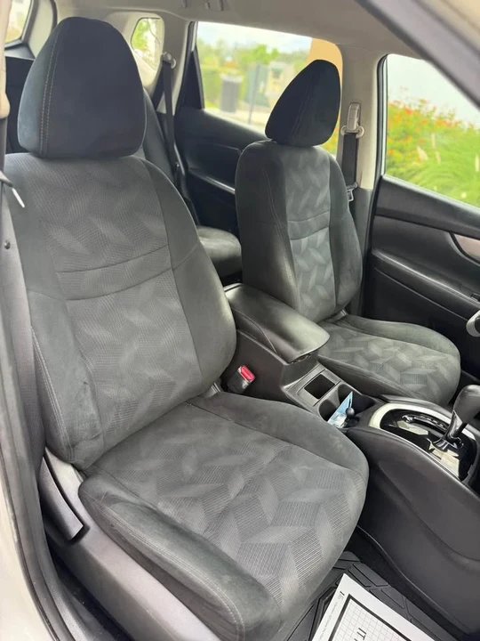 2016 Nissan Rogue - Image 3 of 9