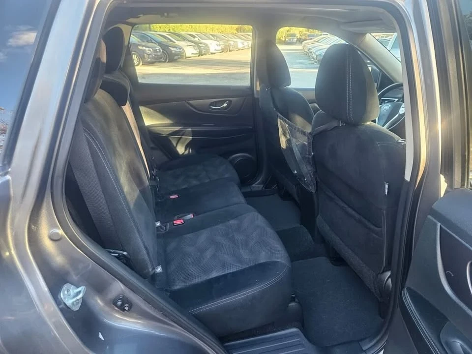 2016 Nissan Rogue - Image 9 of 20