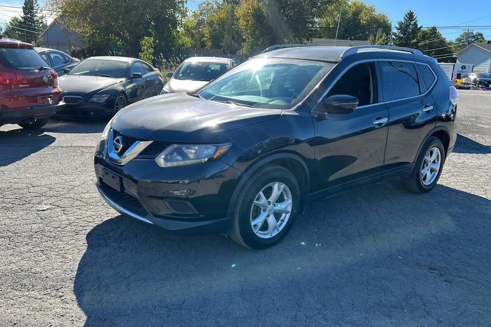 2016 Nissan Rogue - Image 8 of 16