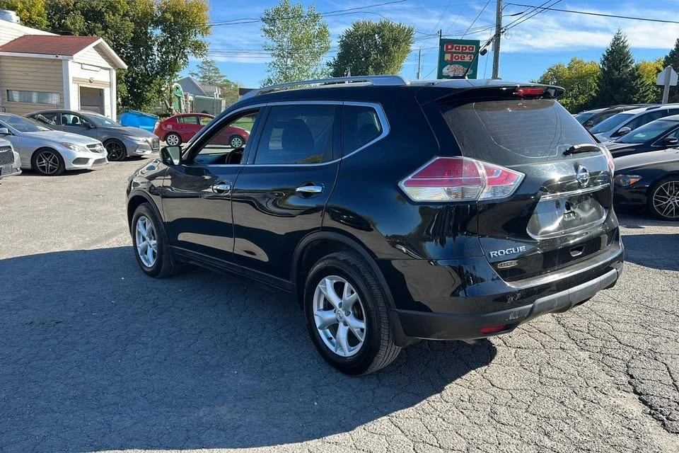 2016 Nissan Rogue - Image 5 of 16