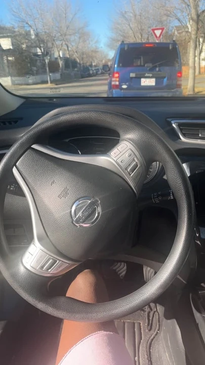 2016 Nissan Rogue - Image 9 of 9