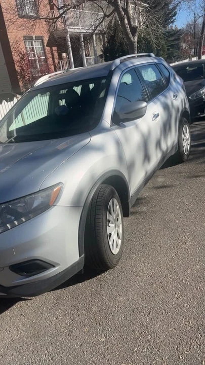 2016 Nissan Rogue - Image 2 of 9