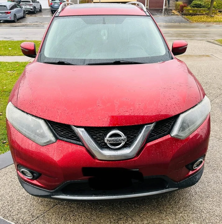2016 Nissan Rogue - Image 2 of 4