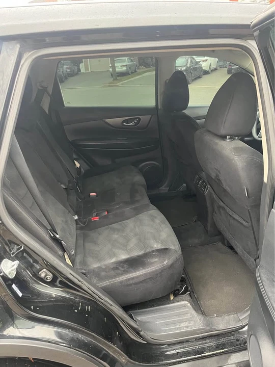 2016 Nissan Rogue - Image 6 of 6