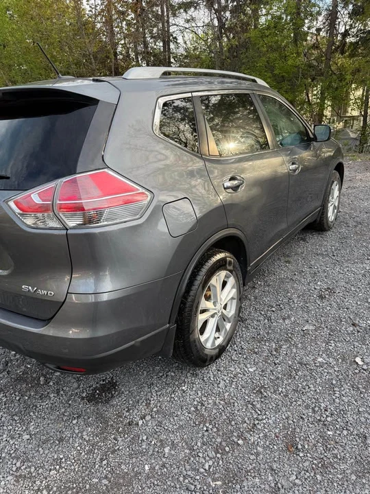 2016 Nissan Rogue - Image 3 of 16