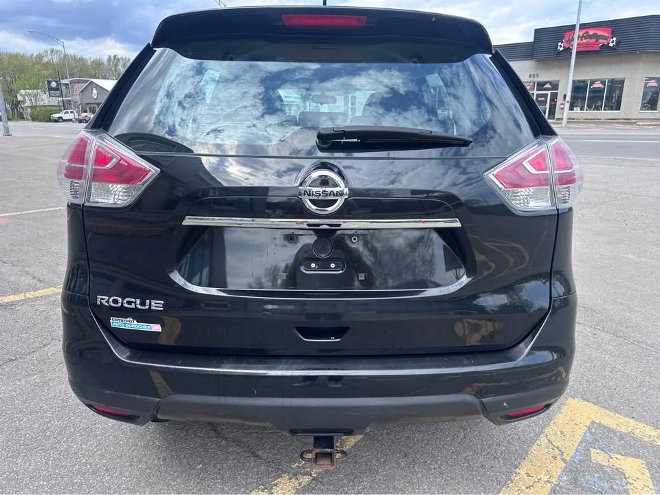 2016 Nissan Rogue - Image 5 of 16
