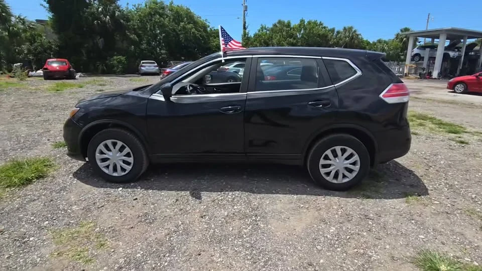 2016 Nissan Rogue - Image 2 of 6