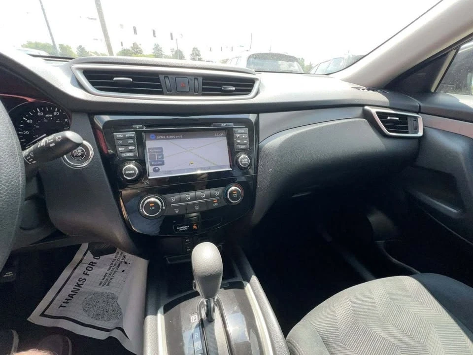 2016 Nissan Rogue - Image 9 of 9