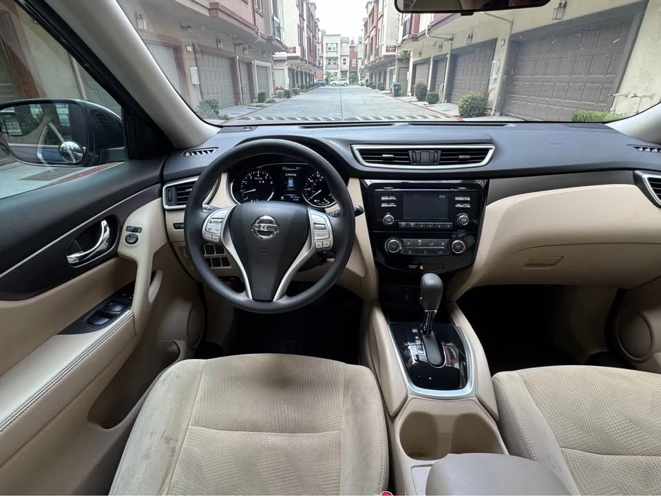 2016 Nissan Rogue - Image 14 of 20