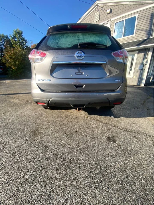 2016 Nissan Rogue - Image 5 of 12