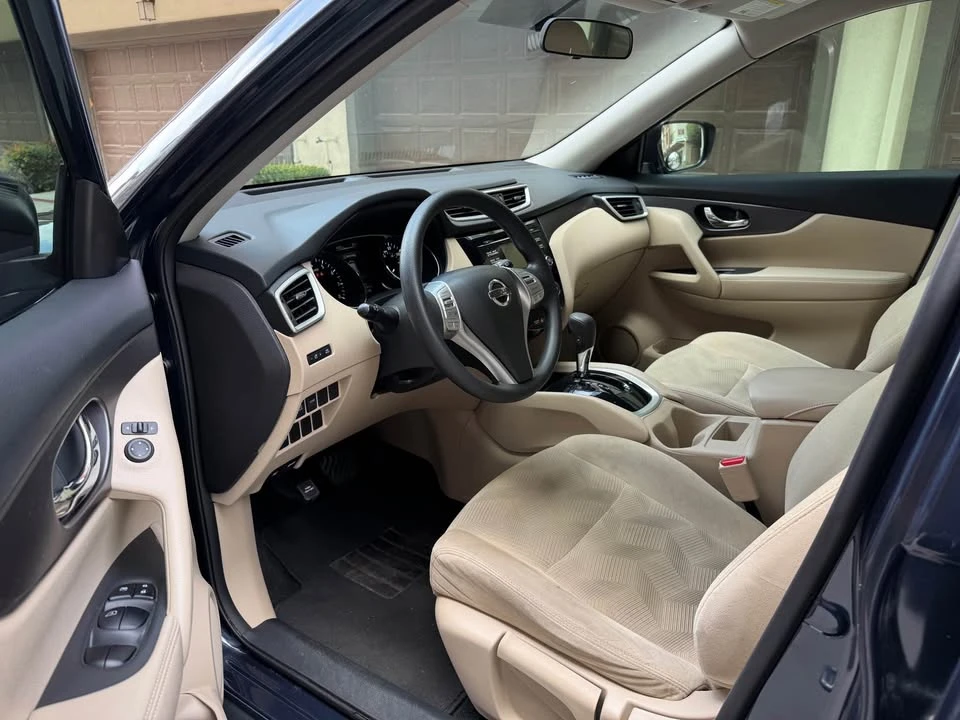 2016 Nissan Rogue - Image 8 of 20