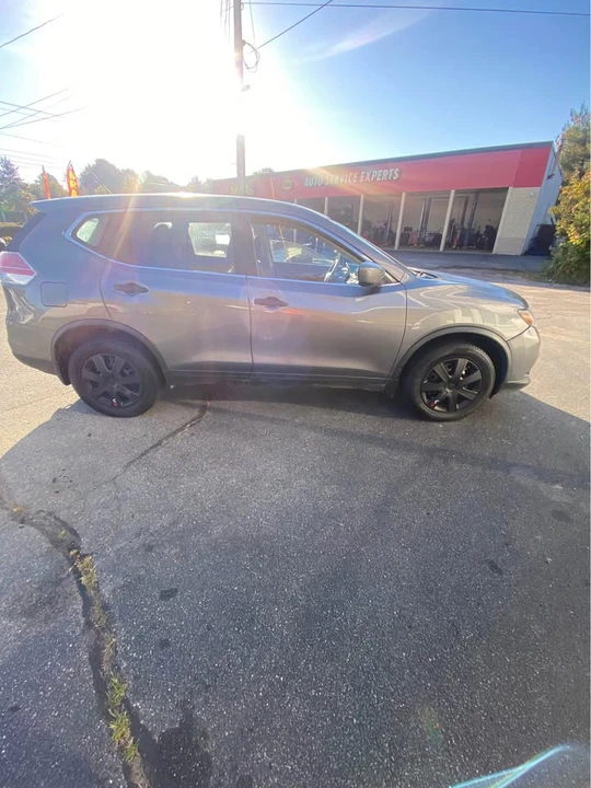 2016 Nissan Rogue - Image 3 of 12