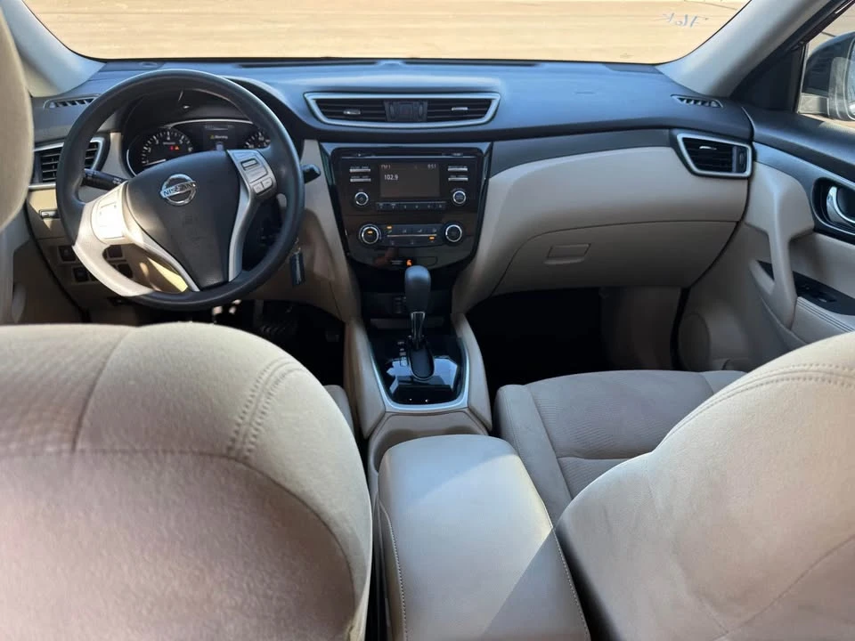2016 Nissan Rogue - Image 8 of 20