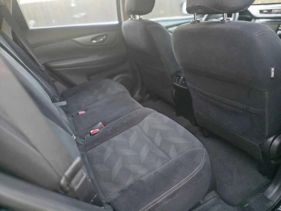 2016 Nissan Rogue - Image 7 of 14