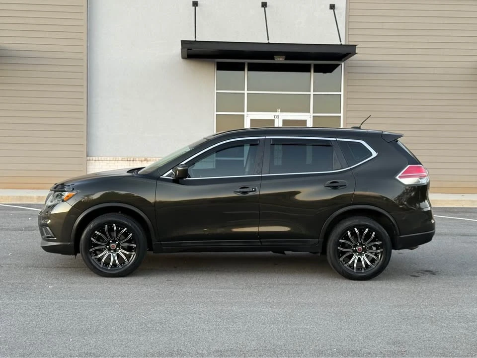 2016 Nissan Rogue - Image 12 of 20