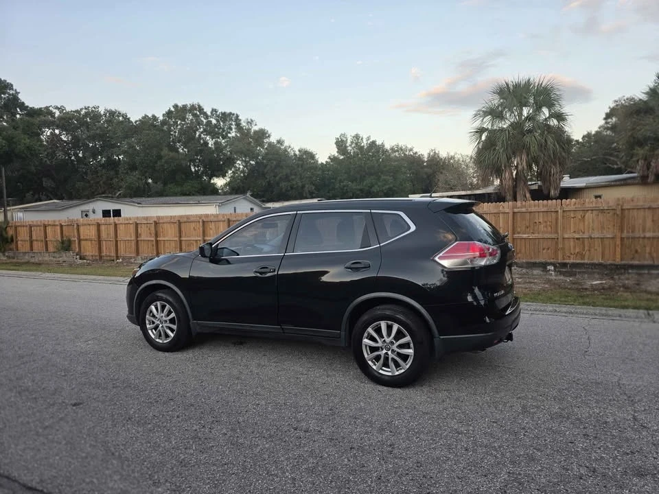 2016 Nissan Rogue - Image 3 of 14