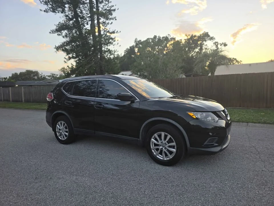 2016 Nissan Rogue - Image 6 of 14