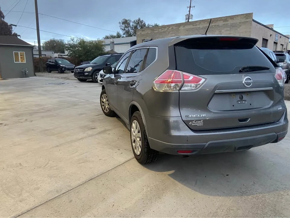 2016 Nissan Rogue - Image 3 of 13