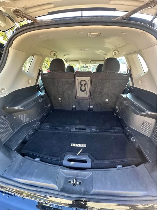 2016 Nissan Rogue - Image 12 of 15