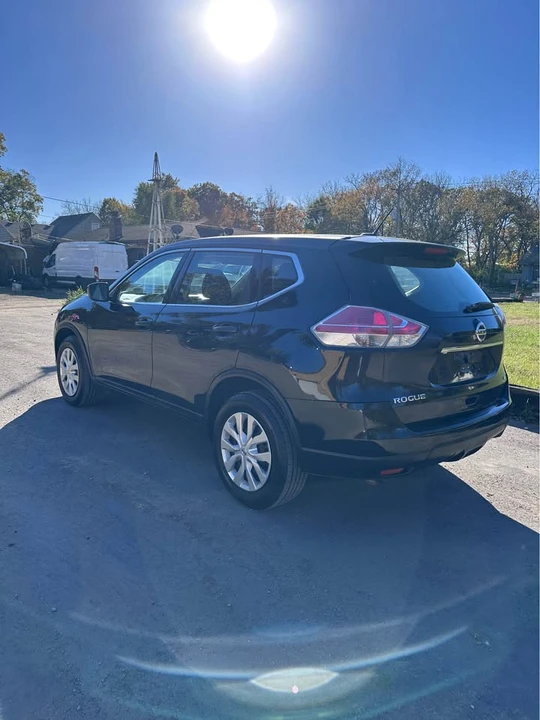 2016 Nissan Rogue - Image 3 of 15