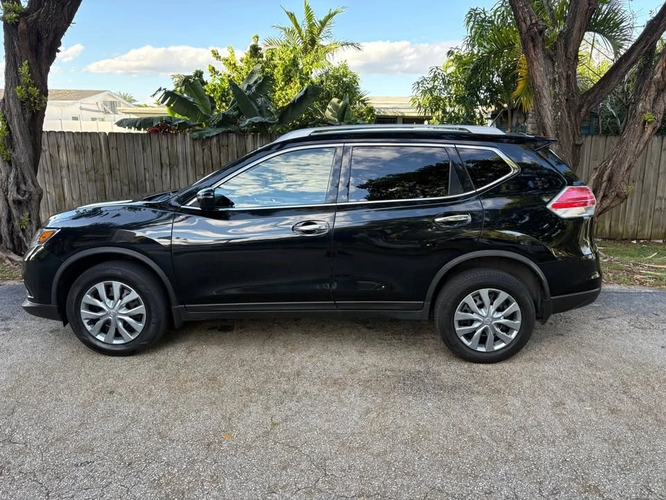 2016 Nissan Rogue - Image 7 of 13