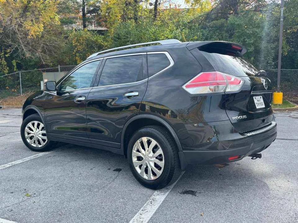 2016 Nissan Rogue - Image 5 of 8