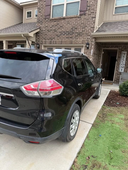 2016 Nissan Rogue - Image 6 of 10