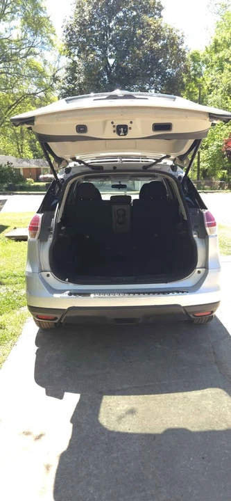 2016 Nissan Rogue - Image 9 of 9
