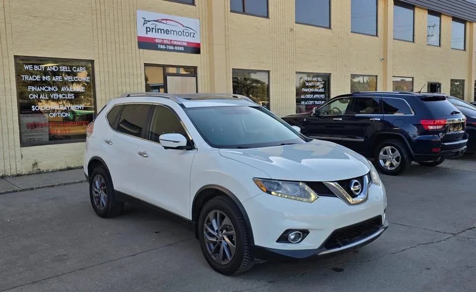 2016 Nissan Rogue - Image 2 of 20