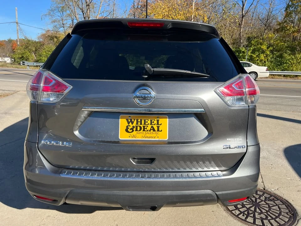 2016 Nissan Rogue - Image 6 of 20
