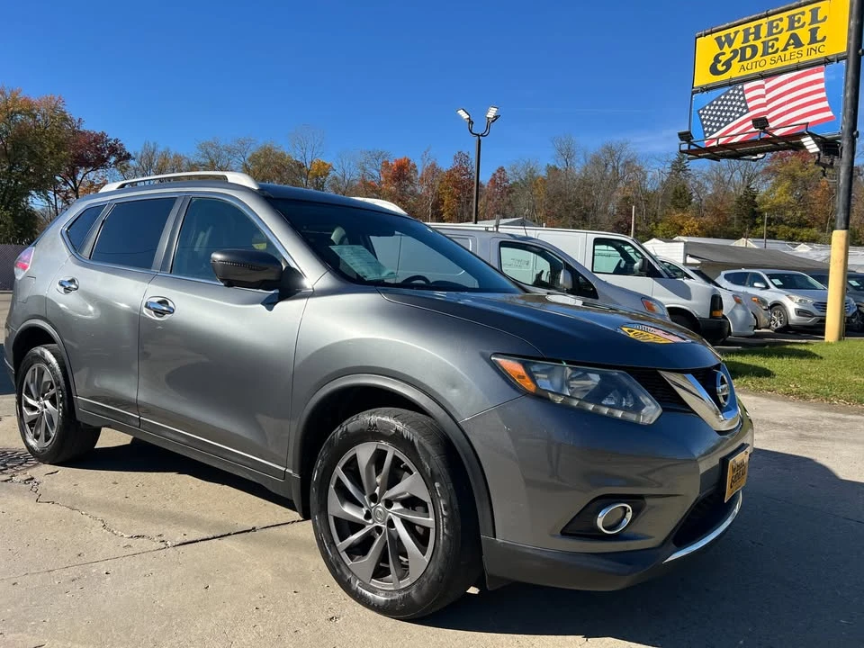 2016 Nissan Rogue - Image 2 of 20
