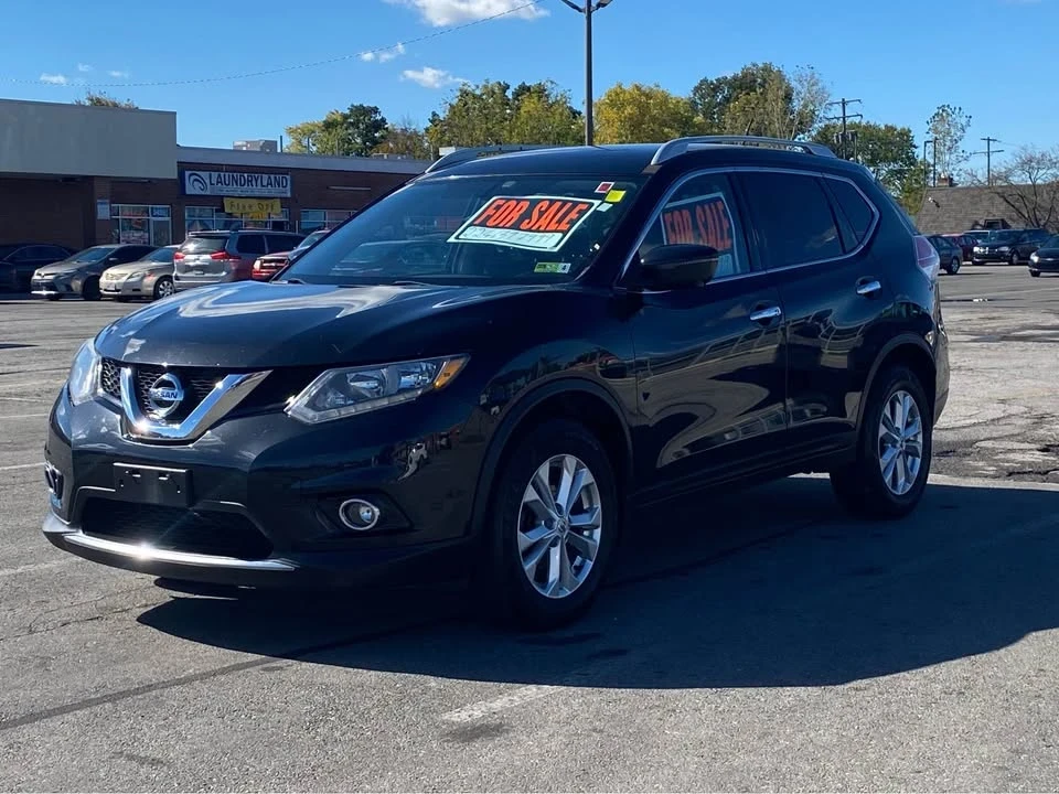 2016 Nissan Rogue - Image 2 of 13