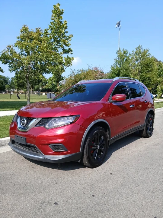 2016 Nissan Rogue - Image 15 of 18