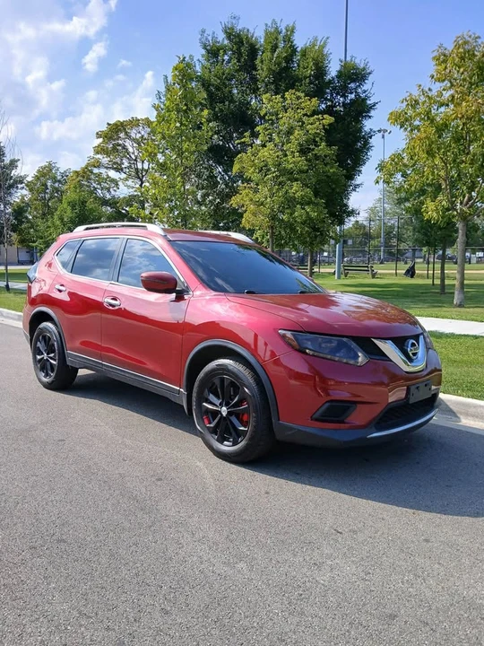 2016 Nissan Rogue - Image 17 of 18
