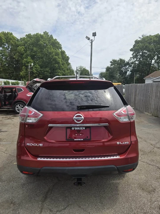 2016 Nissan Rogue - Image 5 of 13