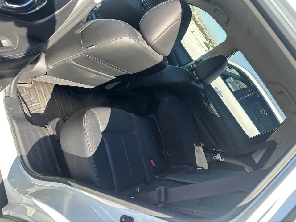 2016 Nissan Rogue - Image 5 of 6