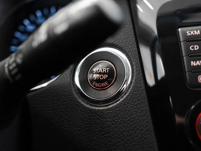 2016 Nissan Rogue - Image 15 of 20