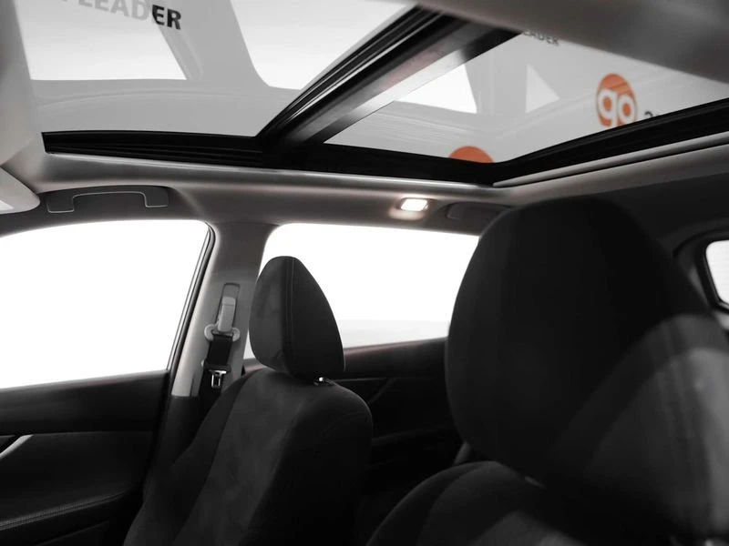 2016 Nissan Rogue - Image 10 of 20