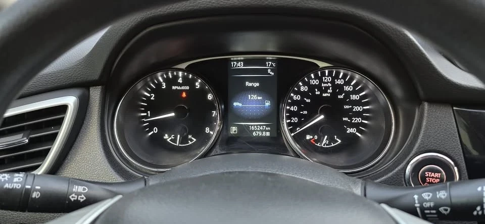2016 Nissan Rogue - Image 16 of 20