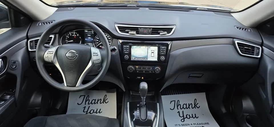 2016 Nissan Rogue - Image 15 of 20