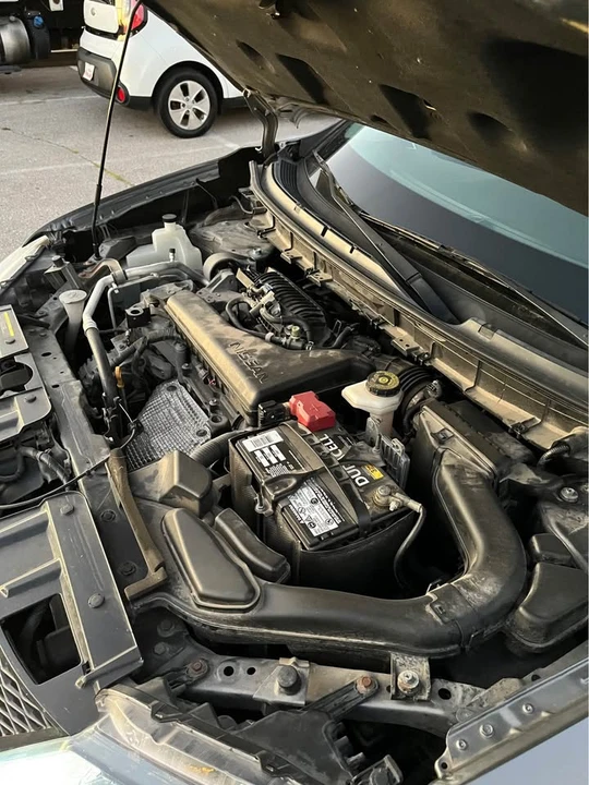2016 Nissan Rogue - Image 19 of 20
