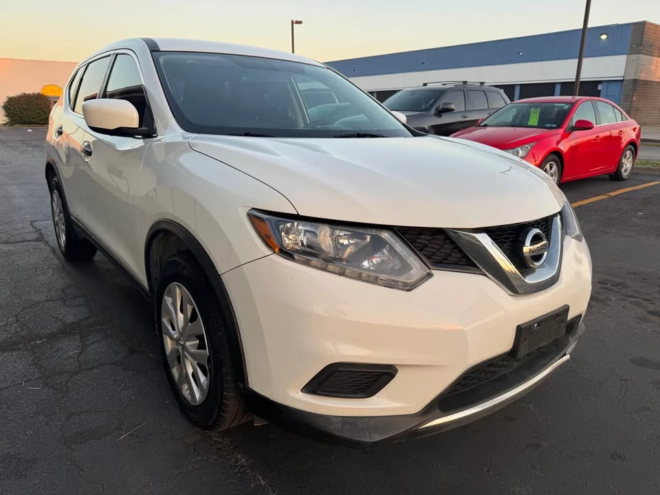 2016 Nissan Rogue - Image 6 of 12